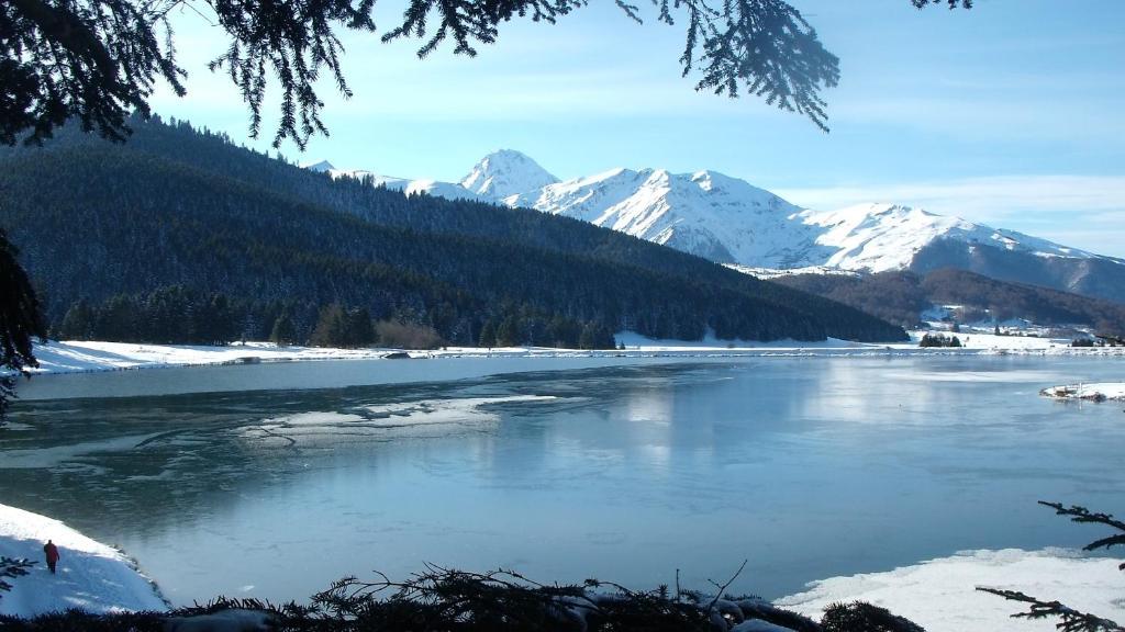 Auberge La Bergerie Сент-Марі-де-Кампан Екстер'єр фото